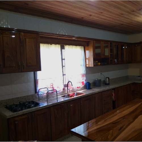 Tonini ind.com.de móveis e esquadrias ltda